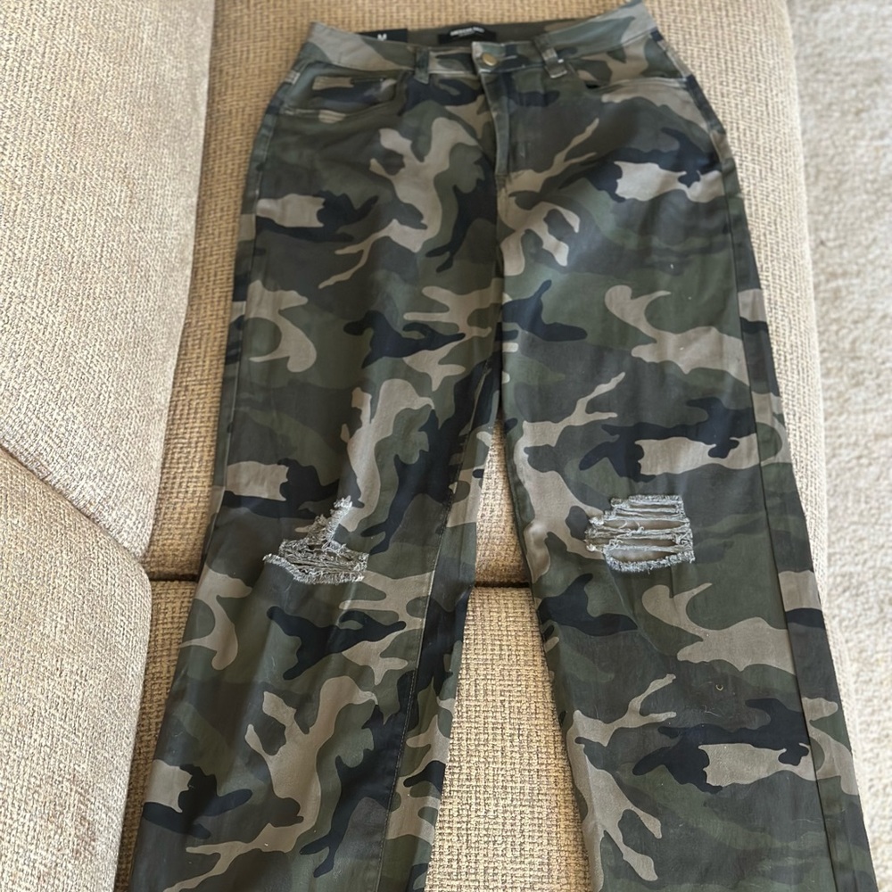 Camouflage Jeans